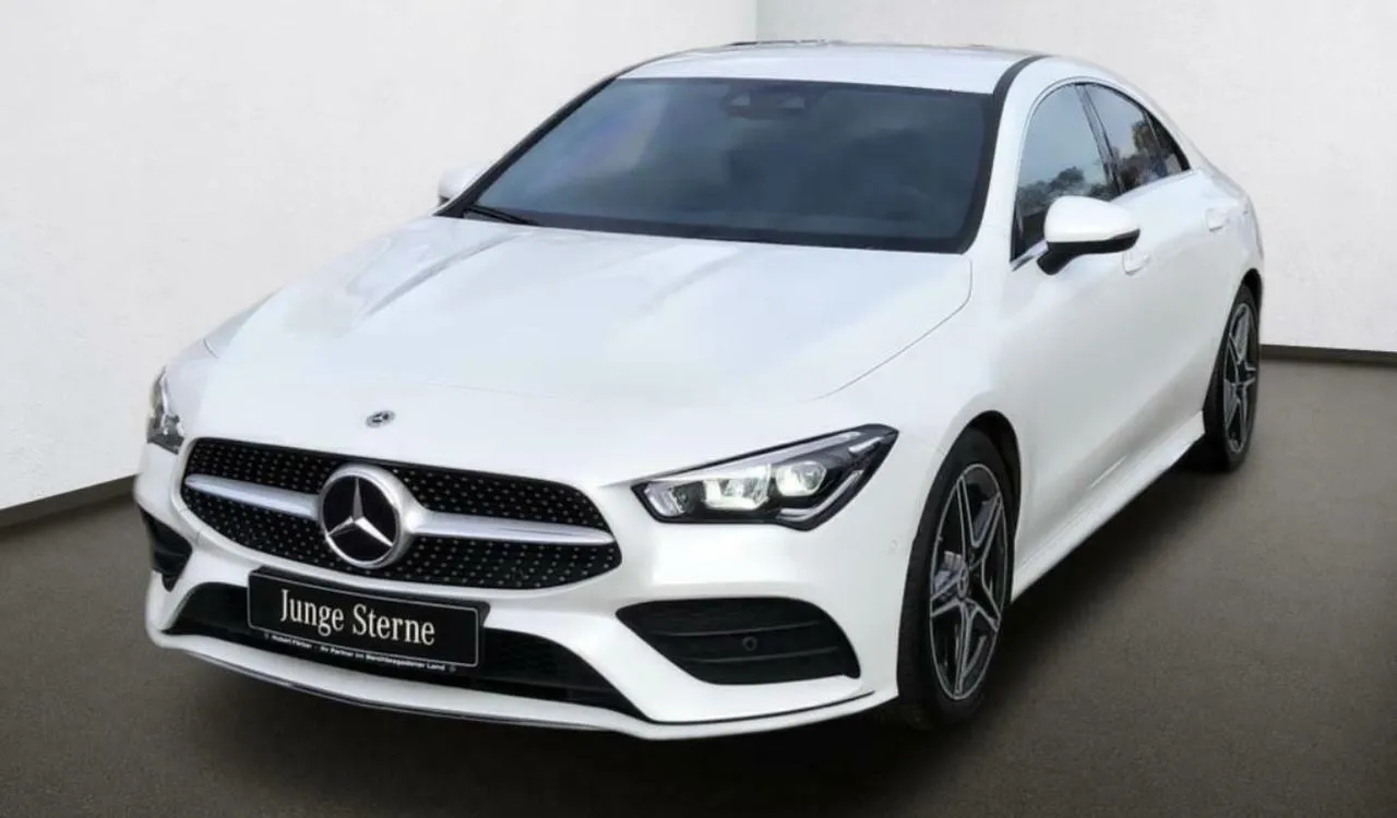 MERCEDES BENZ Classe CLA CLA 200 d Premium Image 1